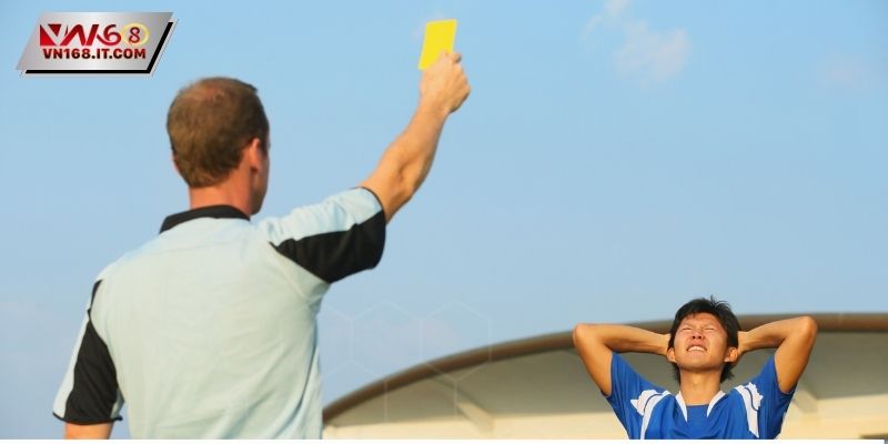 Kèo Thẻ Vàng Là Gì? Mẹo Soi Kèo Đảm Bảo Húp Thưởng Lớn - vabet